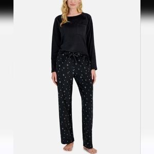 Charter Club Velour Pjamas Set